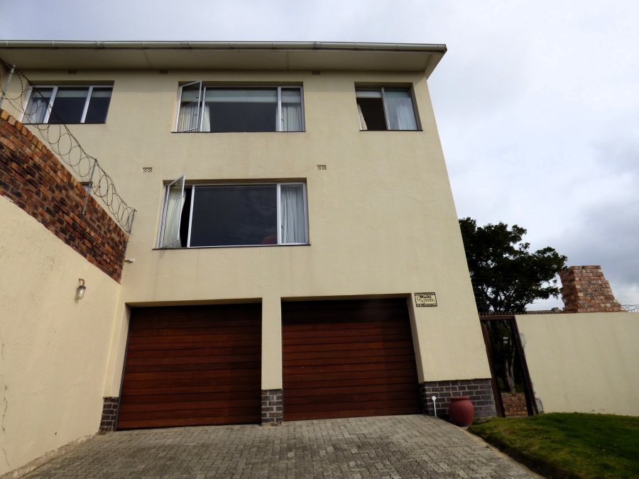 4 Bedroom Property for Sale in West Bank Eastern Cape